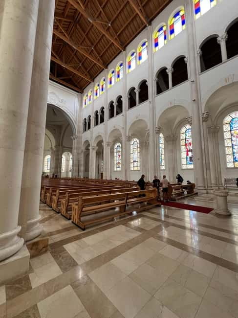 Day Trip to Kosovo: Explore Pristina & Prizren from Tirana - Prizren Arrival: Lunch First, then the Old-City Walk