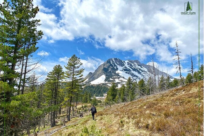 Hiking in Hajla Peak 2403m - Why Hajla Peak feels like a border viewpoint