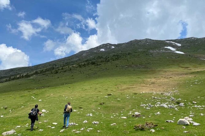 Hiking in Hajla Peak 2403m - What a private guide changes on Hajla