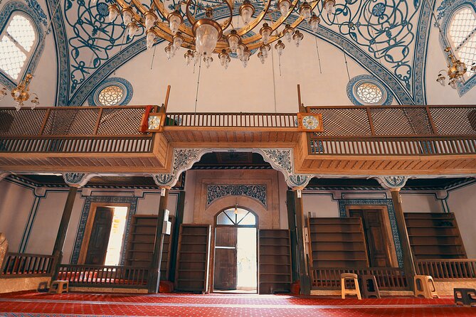 Private Walking Tour from Mother Theresa Cathedral in Pristina - Kosovo National Museum stop: fast context with free admission